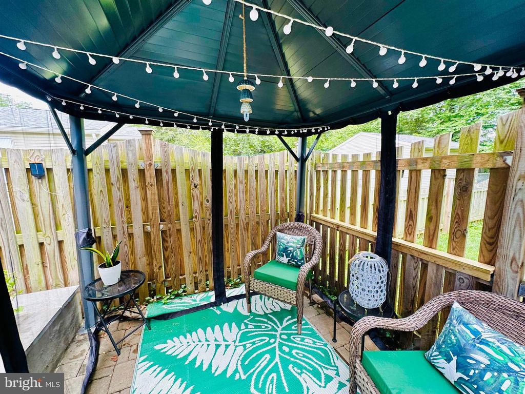 Image 28 of property listing at 607 GLENROCK RD, Pikesville, MD 21208