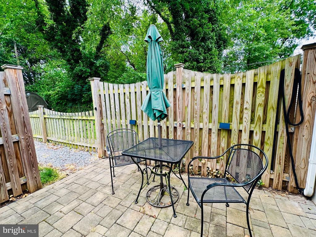 Image 29 of property listing at 607 GLENROCK RD, Pikesville, MD 21208