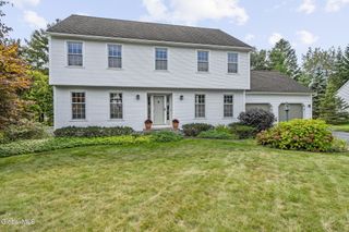 13 Durham Court, Bethlehem, NY 12054