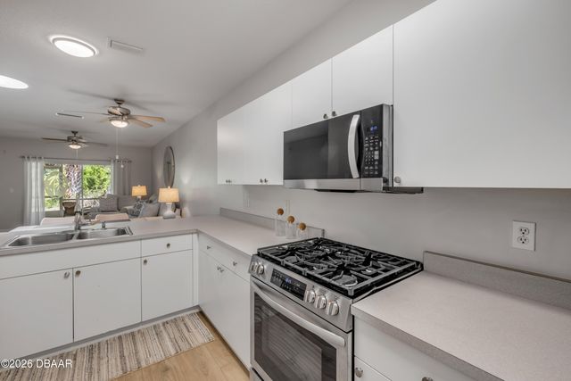 132 Turnbull Villas Circle, New Smyrna Beach, FL 32168