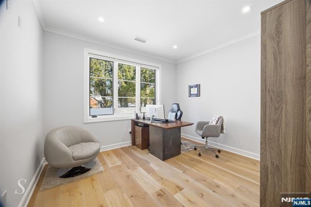 116 Cedar Lane, Closter, NJ 07624