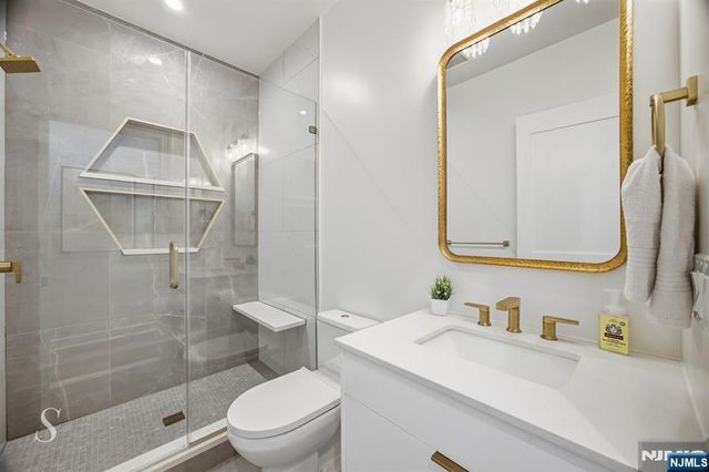 116 Cedar Lane, Closter, NJ 07624