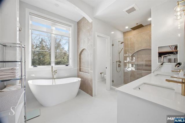 116 Cedar Lane, Closter, NJ 07624