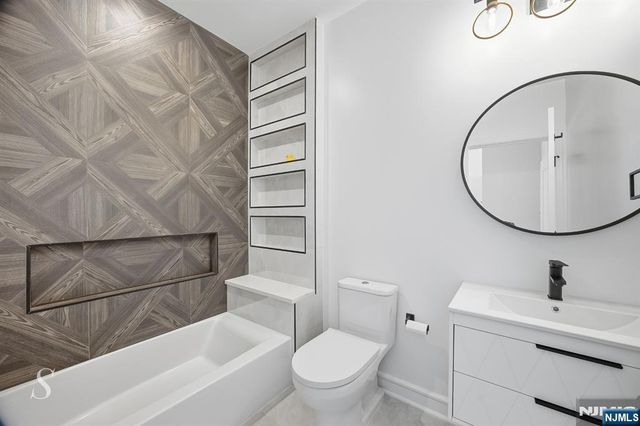 116 Cedar Lane, Closter, NJ 07624