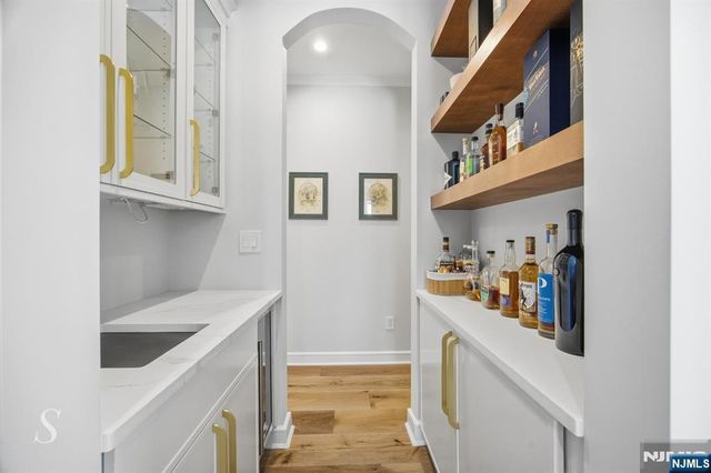 116 Cedar Lane, Closter, NJ 07624