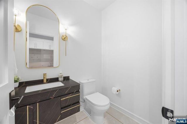 116 Cedar Lane, Closter, NJ 07624