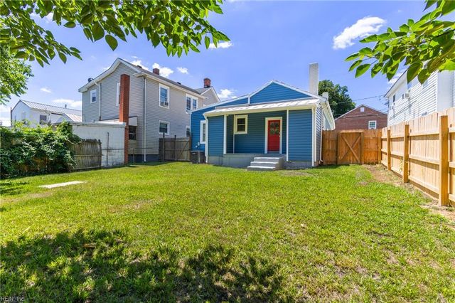 146 Pine ST, Suffolk, VA 23434