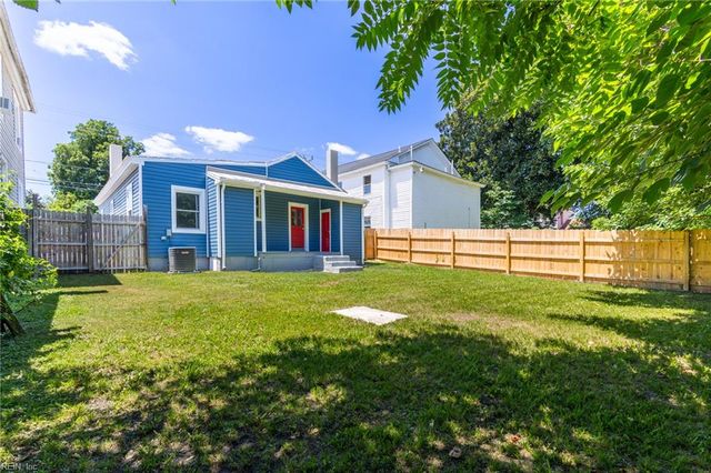 146 Pine ST, Suffolk, VA 23434