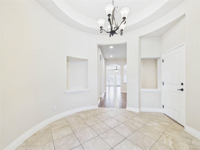 501 Kirkhill ST, Hutto, TX 78634