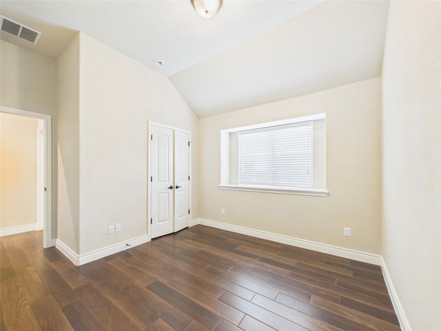 501 Kirkhill ST, Hutto, TX 78634