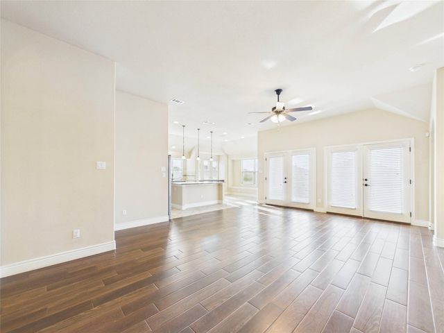 501 Kirkhill ST, Hutto, TX 78634