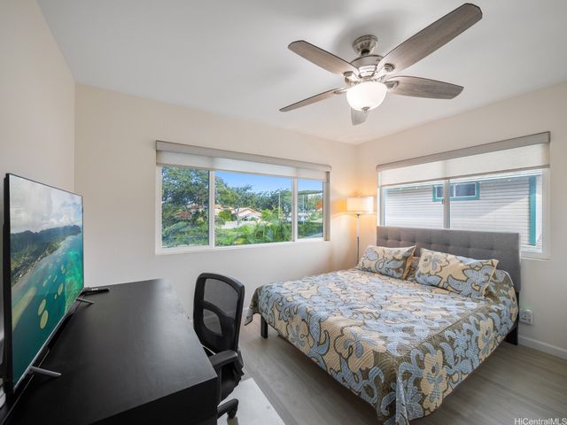 91-1011 Makahani Street, Kapolei, HI 96707