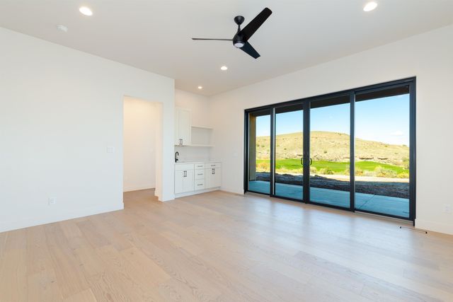 2324 LONETREE, Grand Junction, CO 81507