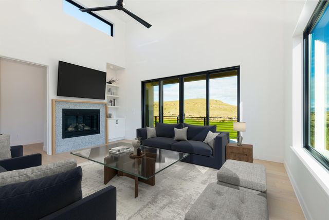 2324 LONETREE, Grand Junction, CO 81507