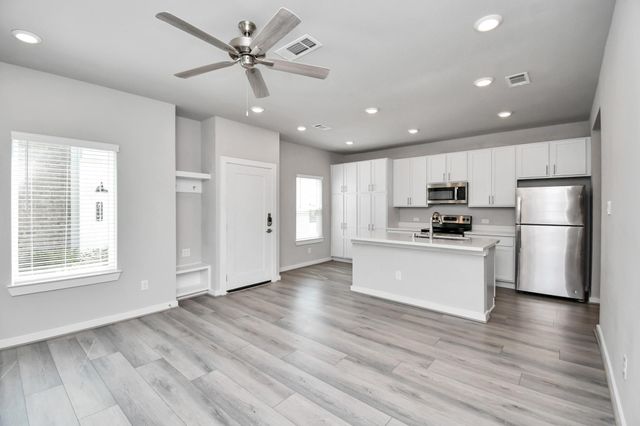 23823 Cumberland Ridge Drive 110, Houston, TX 77447