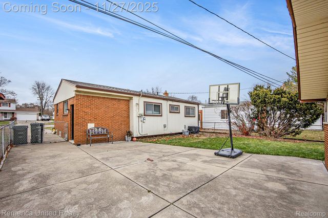 30504 Greater Mack Avenue, St. Clair Shores, MI 48082