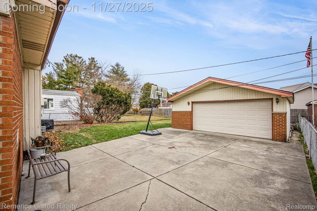 30504 Greater Mack Avenue, St. Clair Shores, MI 48082