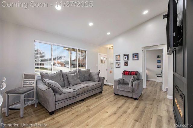 30504 Greater Mack Avenue, St. Clair Shores, MI 48082