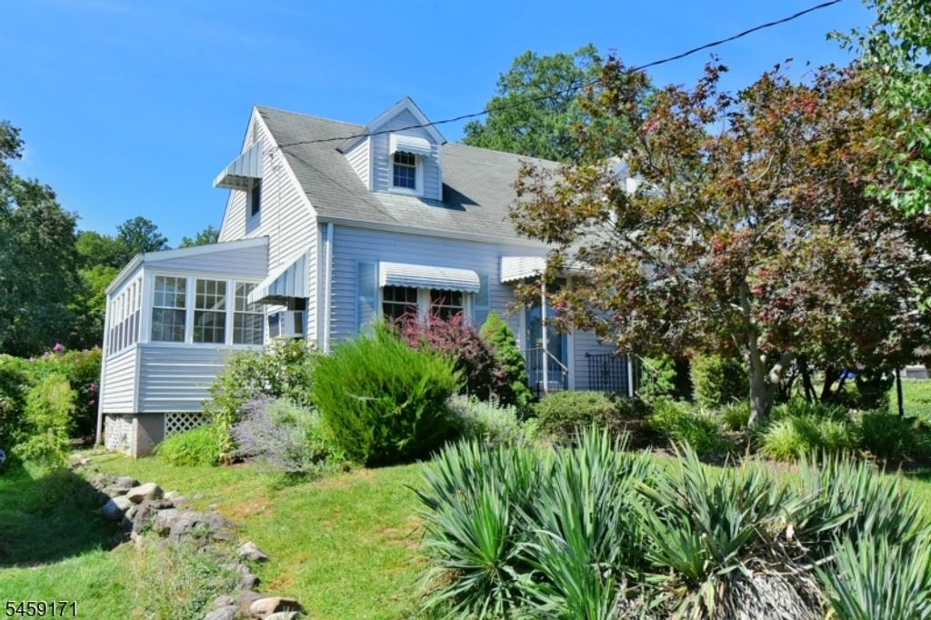 12 Woodside Ave, Hawthorne Boro, NJ 07506 — exterior