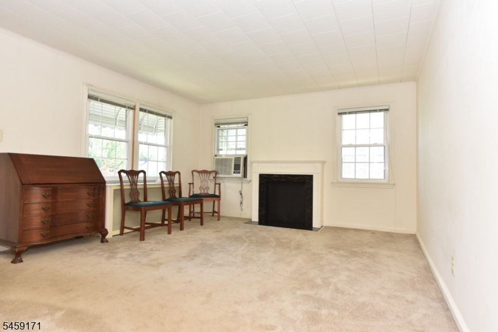 12 Woodside Ave, Hawthorne Boro, NJ 07506 — photo 5