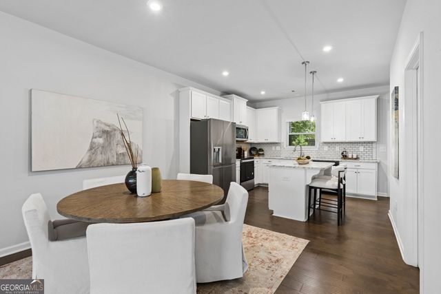 2513 Hedgeway Circle, Kennesaw, GA 30144