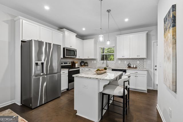 2513 Hedgeway Circle, Kennesaw, GA 30144