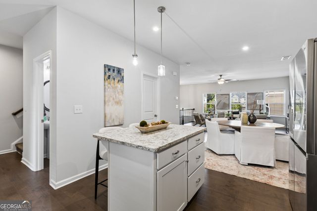 2513 Hedgeway Circle, Kennesaw, GA 30144