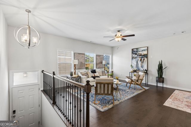 2513 Hedgeway Circle, Kennesaw, GA 30144
