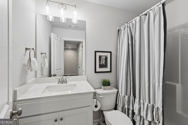 2513 Hedgeway Circle, Kennesaw, GA 30144