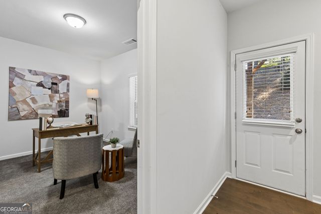 2513 Hedgeway Circle, Kennesaw, GA 30144