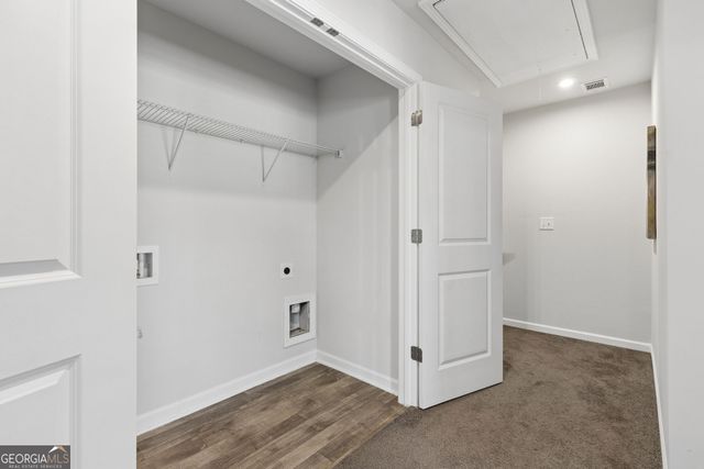 2513 Hedgeway Circle, Kennesaw, GA 30144
