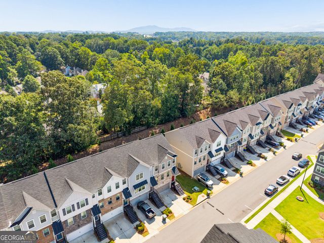 2513 Hedgeway Circle, Kennesaw, GA 30144