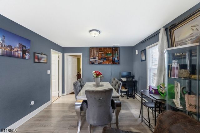 219 Hollywood Ave, Hillside Twp., NJ 07205