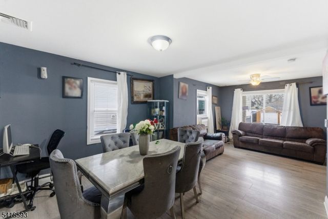 219 Hollywood Ave, Hillside Twp., NJ 07205