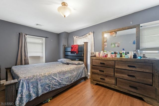 219 Hollywood Ave, Hillside Twp., NJ 07205