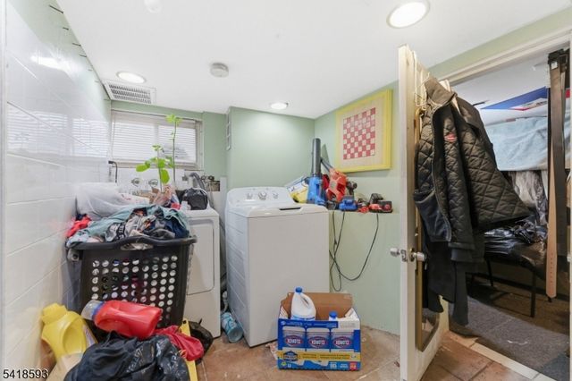 219 Hollywood Ave, Hillside Twp., NJ 07205