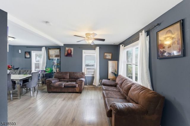 219 Hollywood Ave, Hillside Twp., NJ 07205