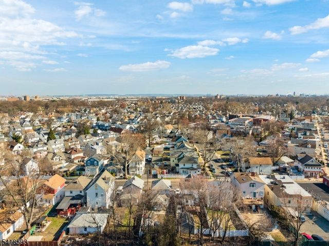 219 Hollywood Ave, Hillside Twp., NJ 07205