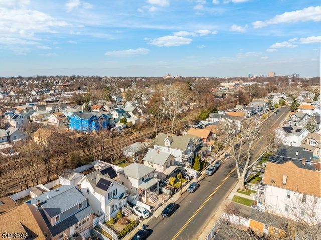 219 Hollywood Ave, Hillside Twp., NJ 07205