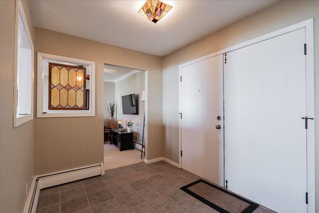 105 W School Street, Leroy, IL 61752