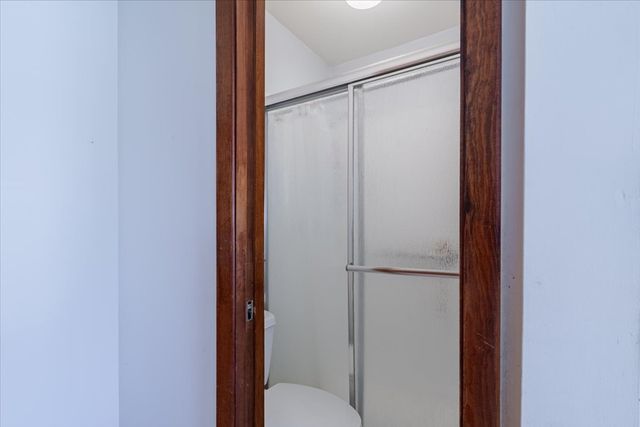 105 W School Street, Leroy, IL 61752