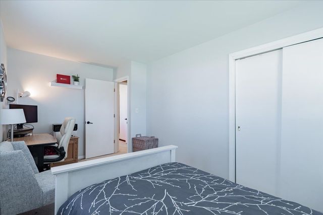 105 W School Street, Leroy, IL 61752