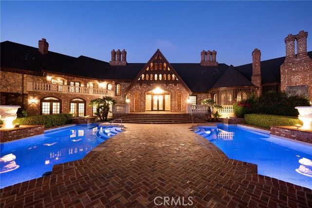 22442 Via Pajaro, Laguna Hills, CA 92679