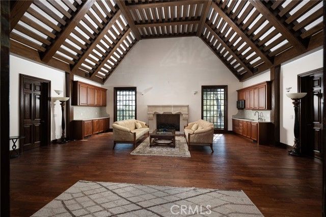 22442 Via Pajaro, Laguna Hills, CA 92679