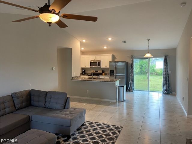 2837 NW 24th AVE, Cape Coral, FL 33993