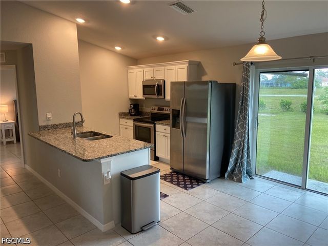 2837 NW 24th AVE, Cape Coral, FL 33993