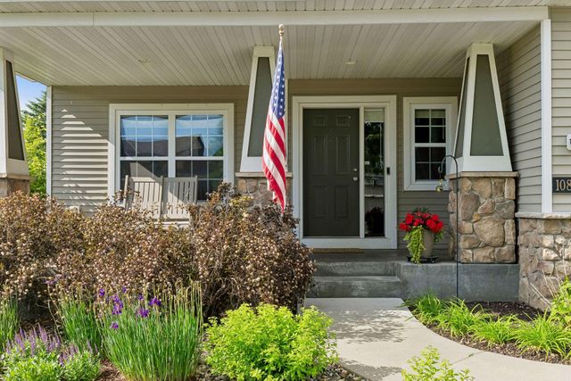 10828 Ashley Lane, Woodbury, MN 55129