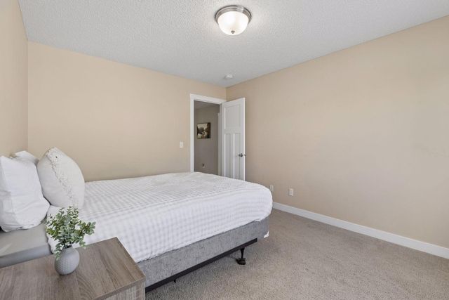 10828 Ashley Lane, Woodbury, MN 55129