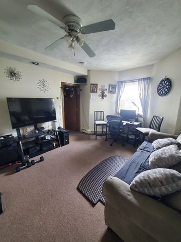 39-41 Columbia St 3, Malden, MA 02148