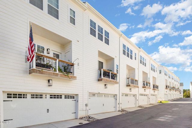 8512 Silsbee Drive, Raleigh, NC 27613